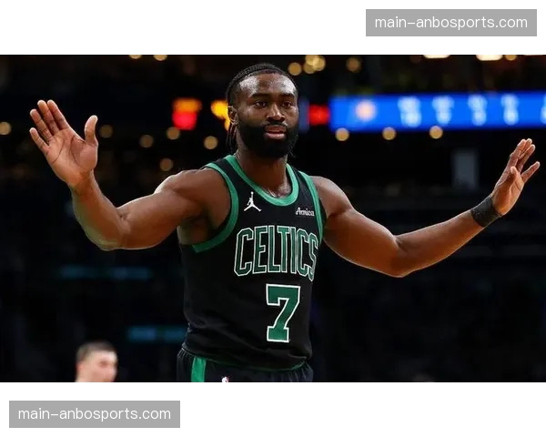 凯尔特人攻防效率均列前五 节奏偏慢限制上限